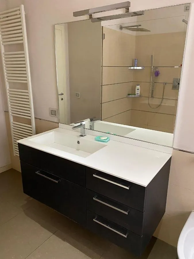 Lovely Apartment In The New Porta Nuova Area Milan 0*,  Italy