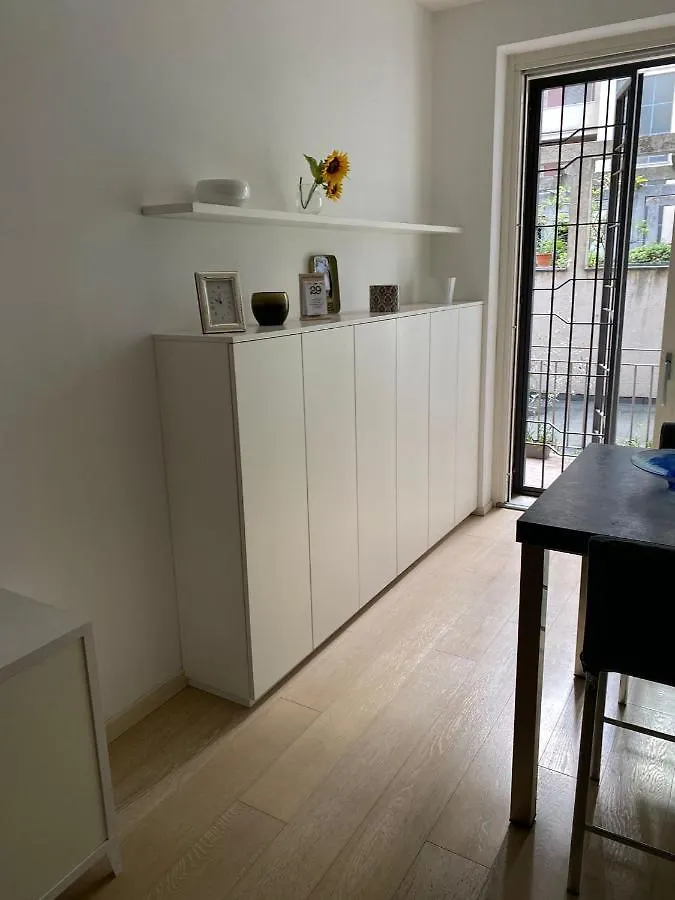 Lovely Apartment In The New Porta Nuova Area Milan 0*,  Italy
